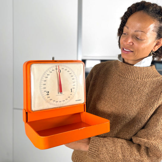 Vintage Orange Vendex German Wall Mounting Kitchen Scale Keukenweegschaal