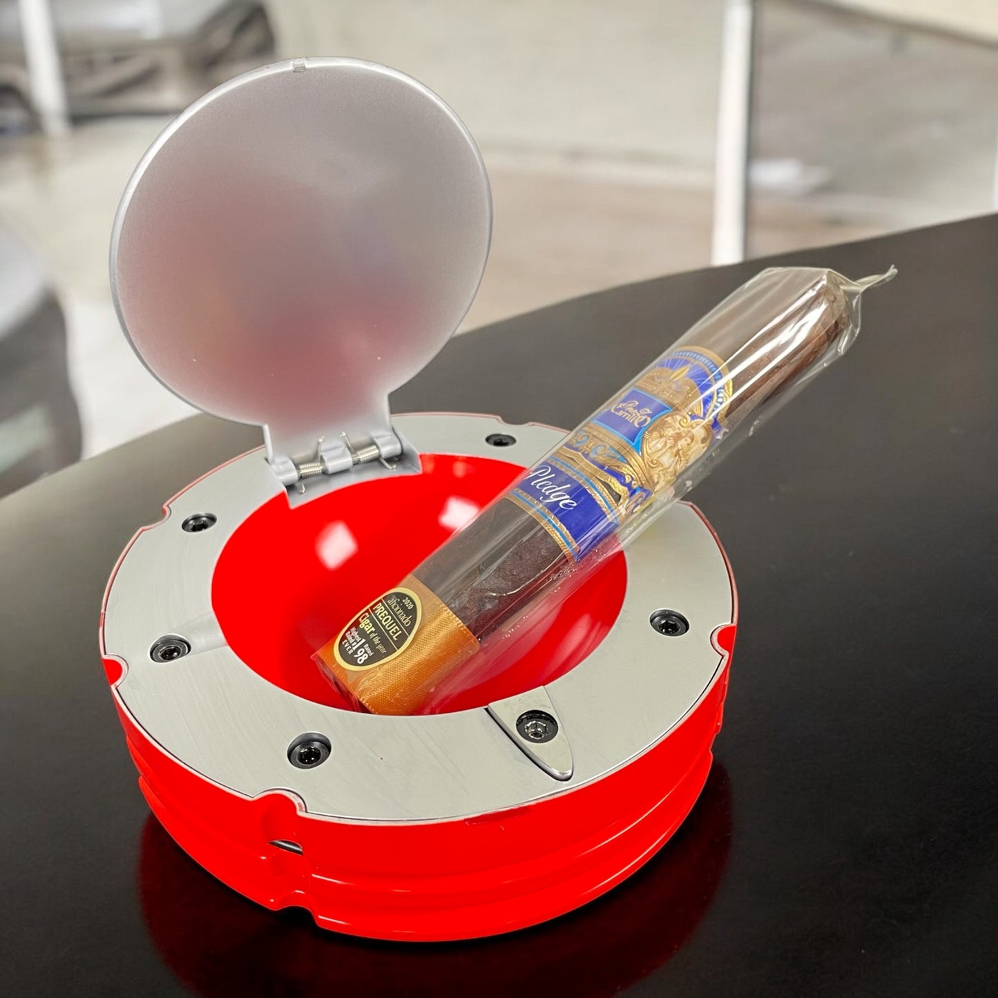 Ferrari F1 Metal and Red Enameled Ashtray Asbak