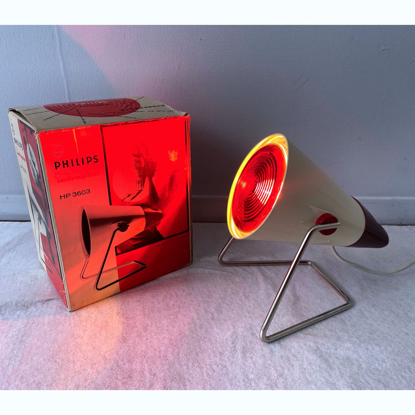 Vintage Jaren 60 Philips Infraphil HP 3603 Infraroodlamp met Doos en Handleiding