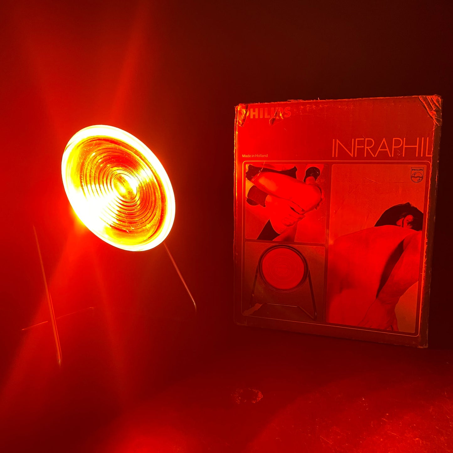 1975 Philips Infraphil HP 3608 infraroodlamp met doos en cantinedienst bon